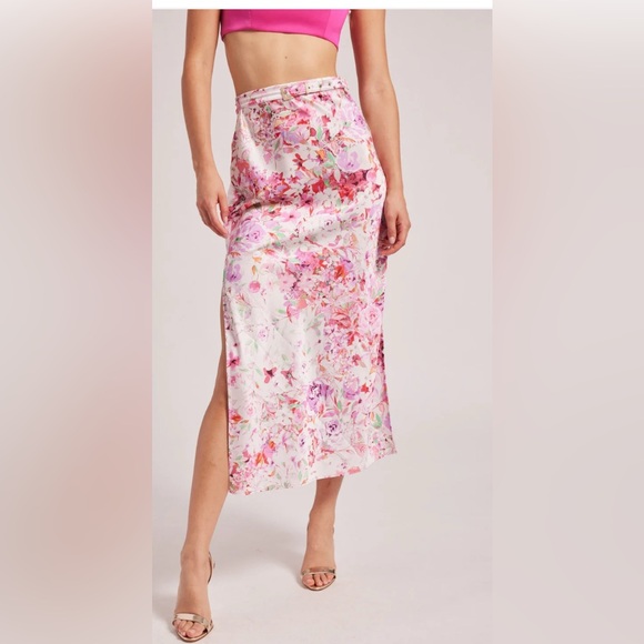 Claire floral skirt